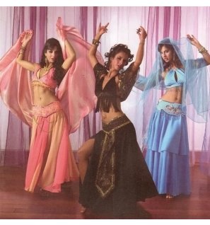 image of Arabian dancers